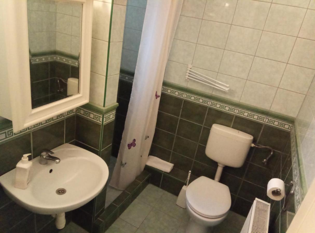 Haus Ferencz Boetoes Villa Хевиз Экстерьер фото